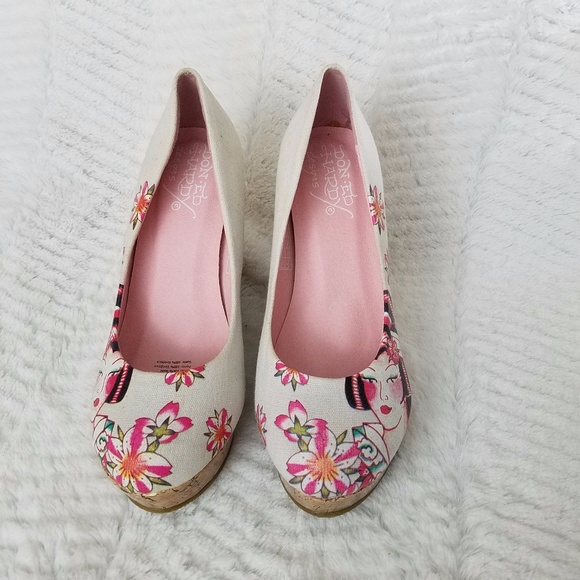 Ed Hardy Shoes - NWOT! Don.Ed Hardy Design Cork Wedges